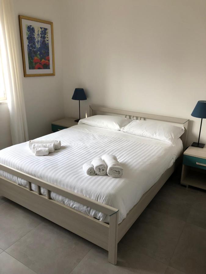 Giulio Cesare Apartment&Rooms Bari Buitenkant foto